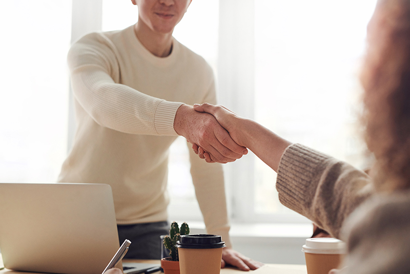 Lee más sobre el artículo Un Traje a Medida en la Relación con el Cliente