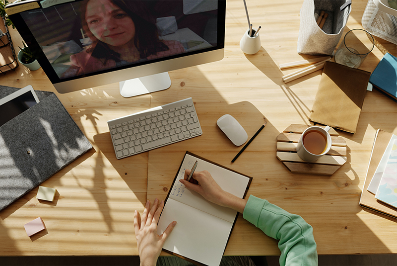 Lee más sobre el artículo La Tecnología al servicio de la formación a distancia